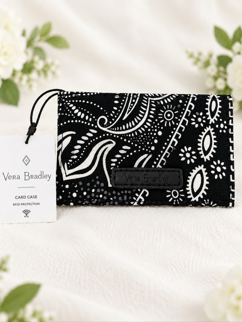 Vera Bradley Stellar Paisley RFID Card Case Wallet NWT Black White